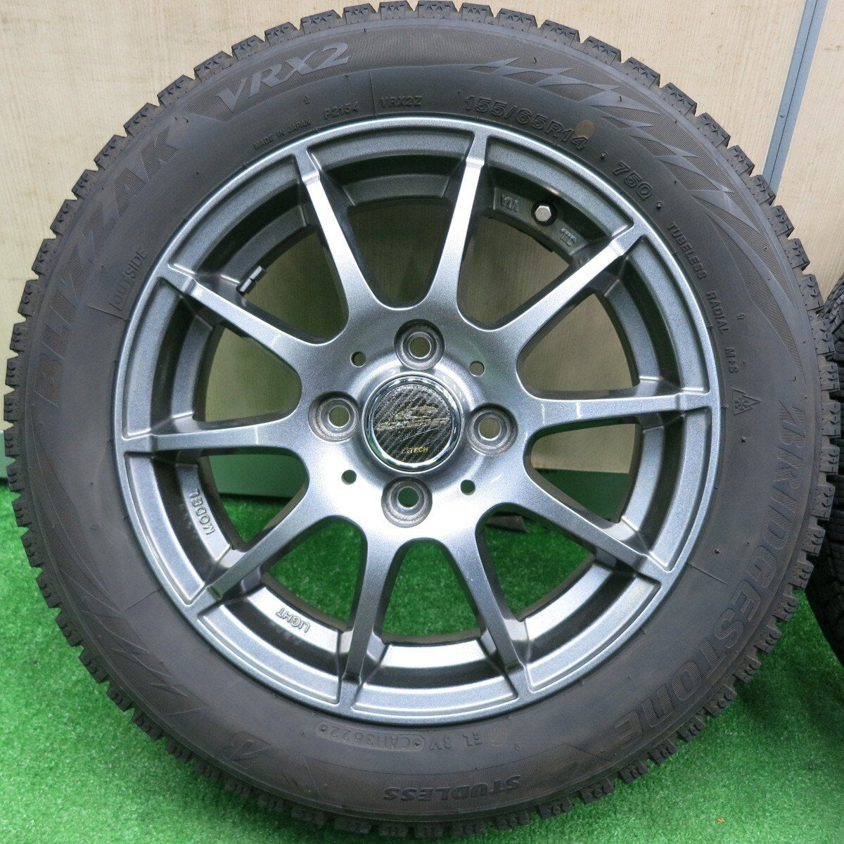バリ溝!22年!キレイ!8.5分★スタッドレス 155/65R14 ブリヂストン ブリザック VRX2 SCHNEIDER シュナイダー 14インチ PCD100/4H★4120610TNス