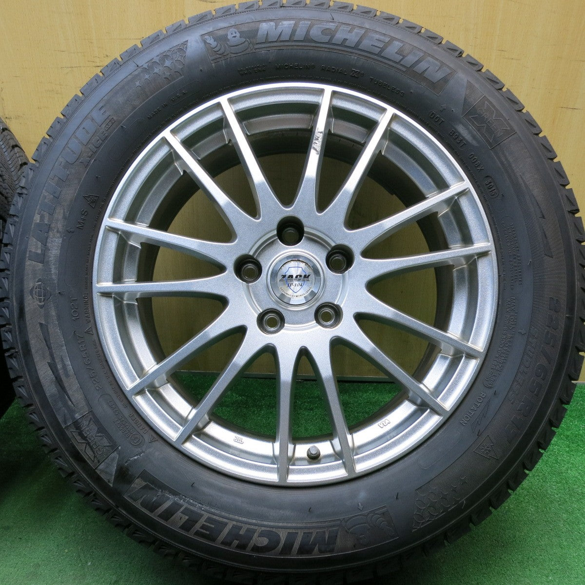 バリ溝!9.5分以上★スタッドレス 225/65R17 ミシュラン LATITUDE X-ICE XI2 ZACK JP-104 MONZA ザック モンツァ 17インチ PCD114.3/5H★5062110HAス