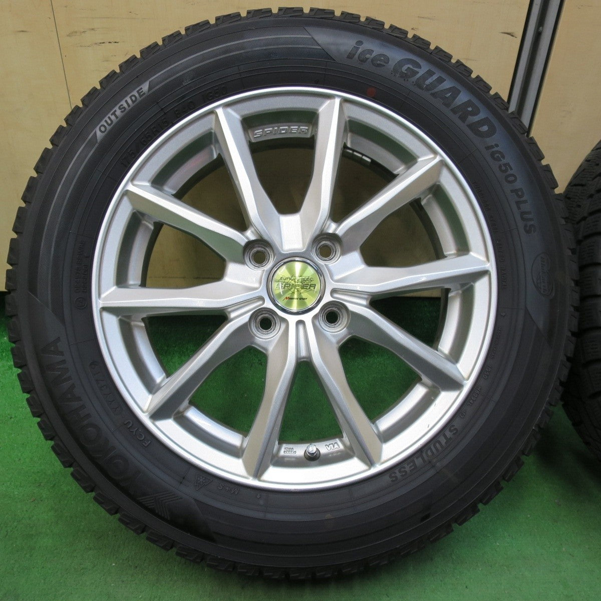 バリ溝!キレイ!9分★スタッドレス 175/65R15 ヨコハマ アイスガード iG50 プラス EURO SPEED SPIDER MANARAY SPORT 15インチ PCD100/4H★5010403イス