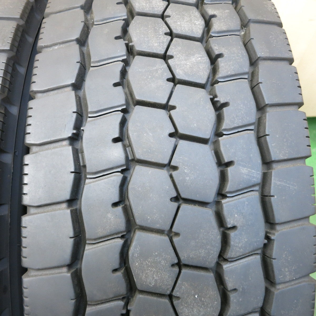 バリ溝!24年!9.5分!2本★トラック タイヤ 265/70R19.5 140/138J ブリヂストン M888 ミックス オールシーズン 19.5インチ★5100702ナスタ