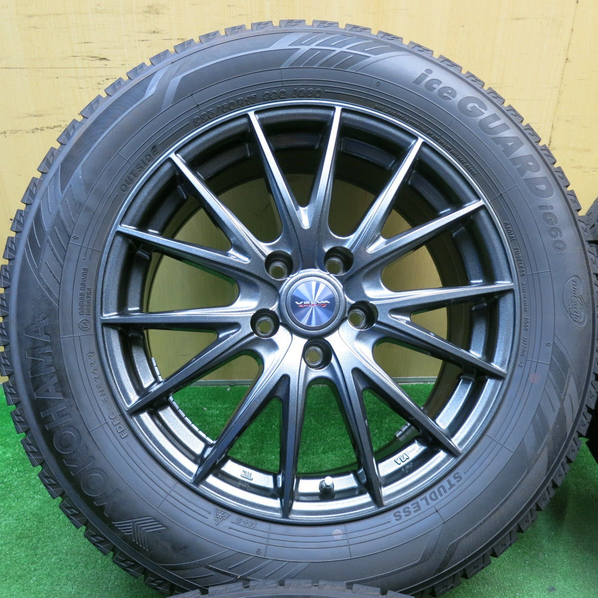 バリ溝!21年!キレイ!9.5分以上★スタッドレス 225/60R17 ヨコハマ アイスガード iG60 VELVA SPORTZ ヴェルヴァ 17インチ PCD114.3/5H★5050706AKス