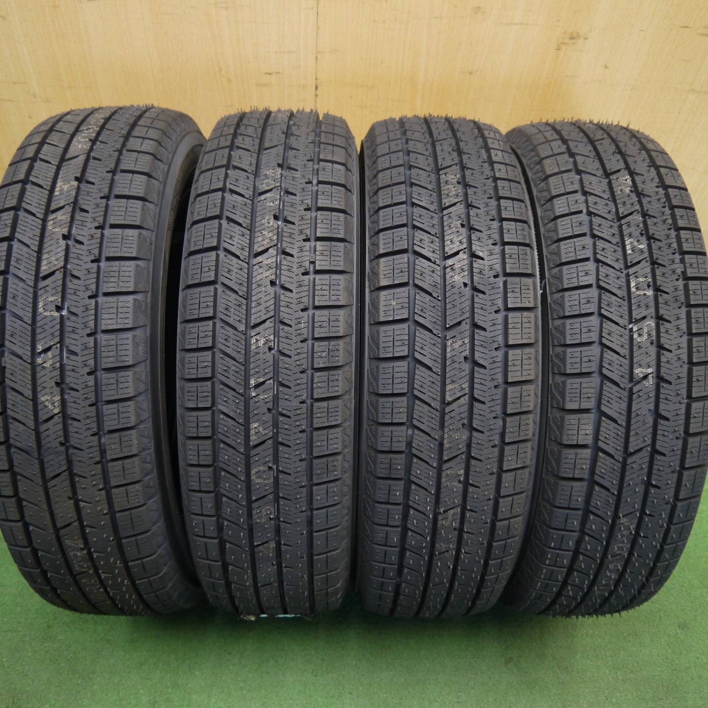 未使用!25年◎スタッドレス 155/65R14 ヨコハマ アイスガード iG80 WEZEN ウェーゼン 14インチ PCD100/4H◎6070502Hス