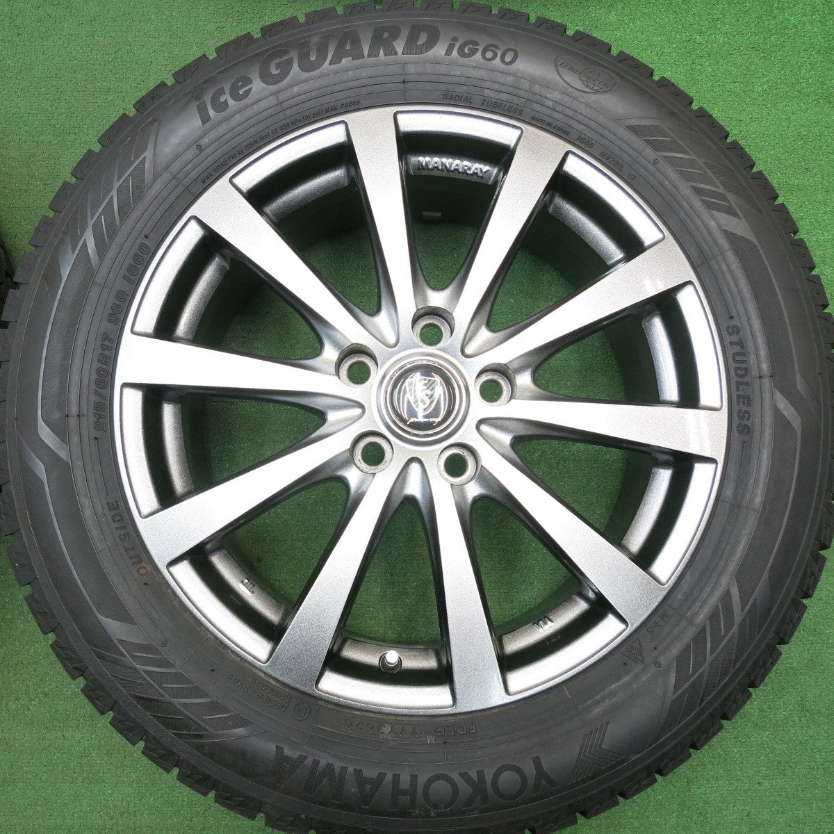 超バリ溝!キレイ!ほぼ10分★スタッドレス 215/60R17 ヨコハマ アイスガード iG60 MANARAY SPORT マナレイ スポーツ 17インチ PCD114.3/5H★5051109HAス