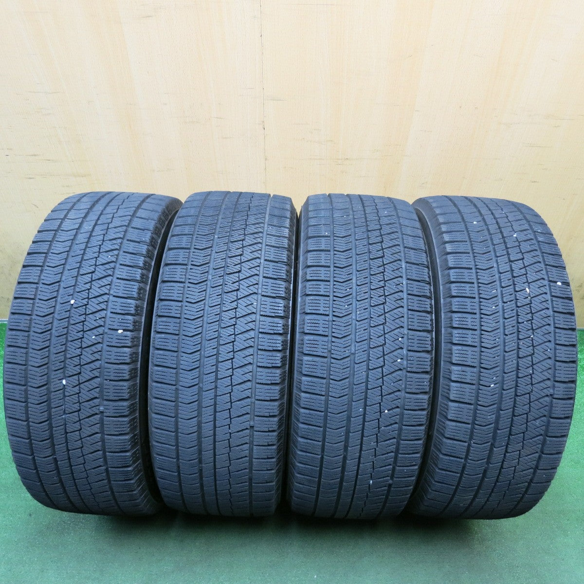 バリ溝!9分◎BMW 等 MAK FAHR 225/55R17 スタッドレス ブリヂストン ブリザック VRX2 マック ファー 17インチ PCD112/5H◎6100806HAス