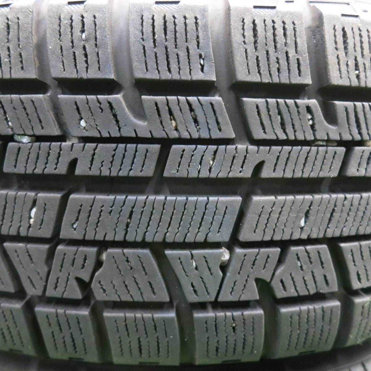 バリ溝!キレイ!9分★スタッドレス 175/65R15 ヨコハマ アイスガード iG50 プラス Exceeder エクシーダー 15インチ PCD100/4H★4123106HAス