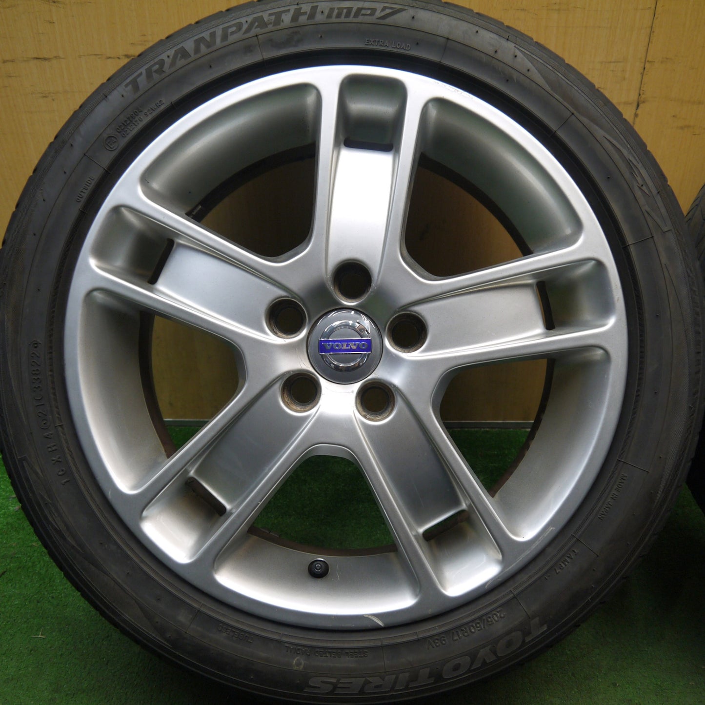バリ溝!22年!9分★ボルボ S40 S60 S80 V40 V50 V60 V70 等 純正 205/50R17 トーヨー トランパス MP7 17インチ PCD108/5H★5093004Hノ