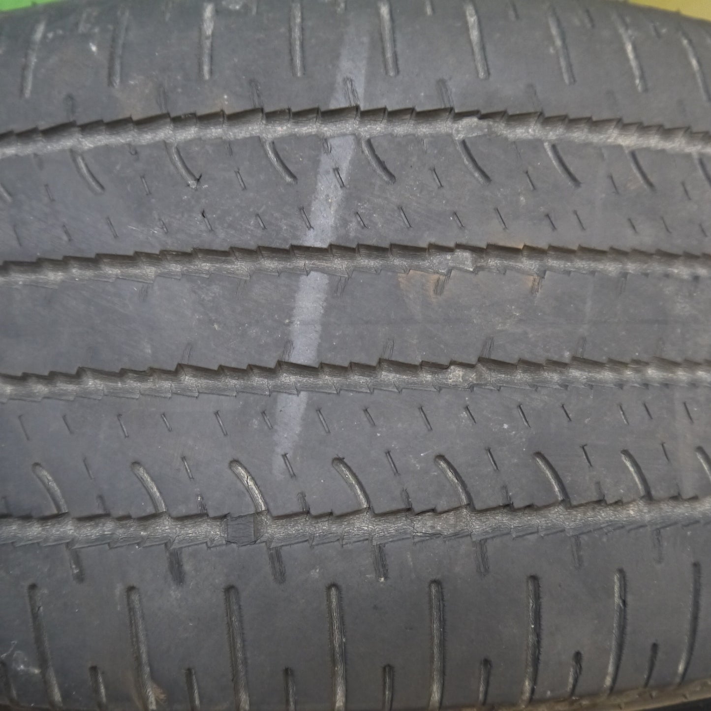 キレイ★三菱 デリカ D:5 純正 225/55R18 ヨコハマ ジオランダー SUV G055 G055E 18インチ D5 PCD114.3/5H★5042304Hノ