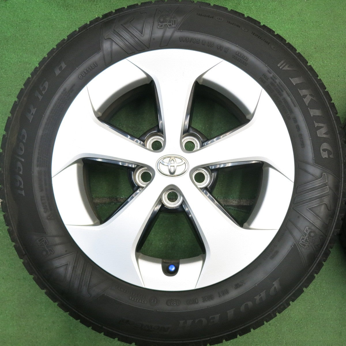 キレイ!21年★トヨタ 30系 プリウス 純正 195/65R15 バイキング PROTECH NewGen 15インチ PCD100/5H★5070102HAノ