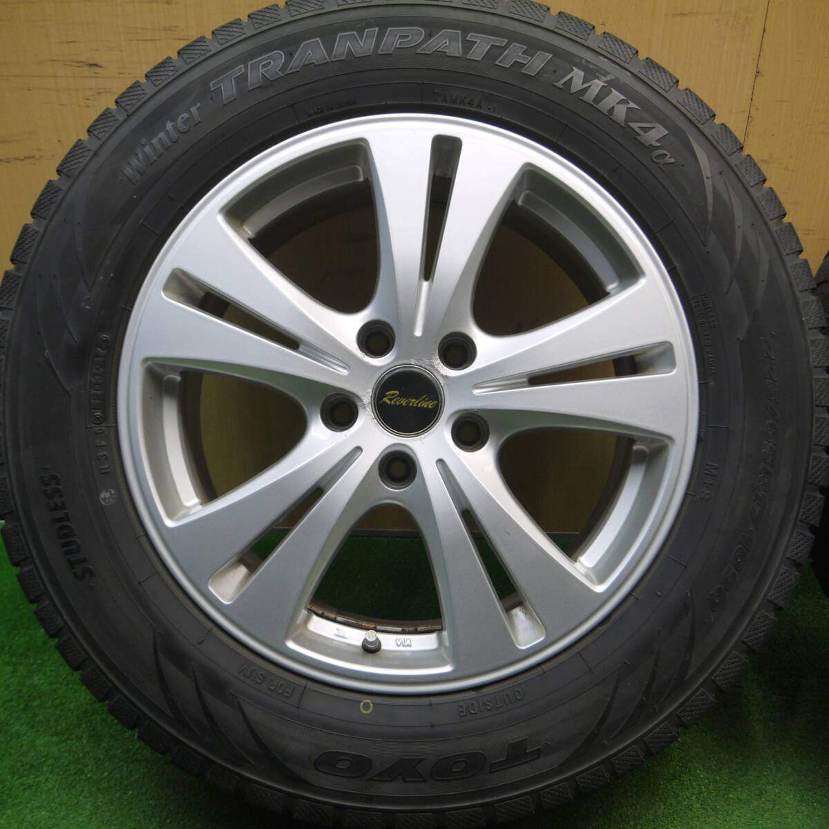 4本★スタッドレス 225/65R17 トーヨー ウインター トランパス MK4α Reverline リバーライン 17インチ PCD114.3/5H★5011409Hス