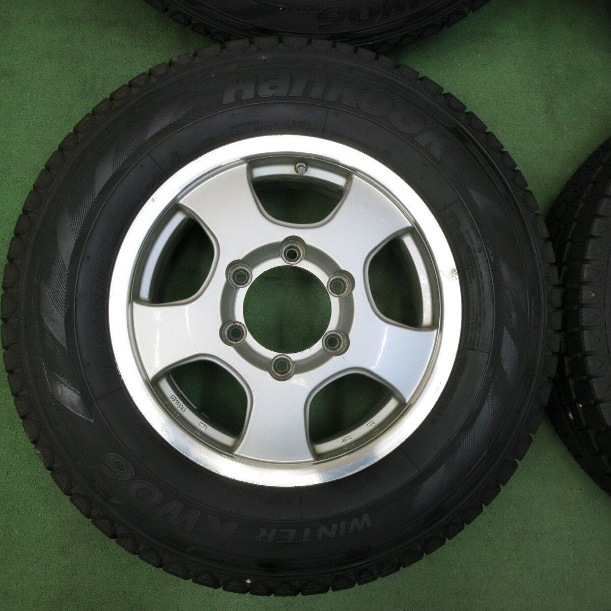 バリ溝!22年!9.5分以上★ハイエース 等 195/80R15 107/105L スタッドレス ハンコック ウインター RW06 社外 アルミ 15インチ PCD139.7/6H★4122508SYス