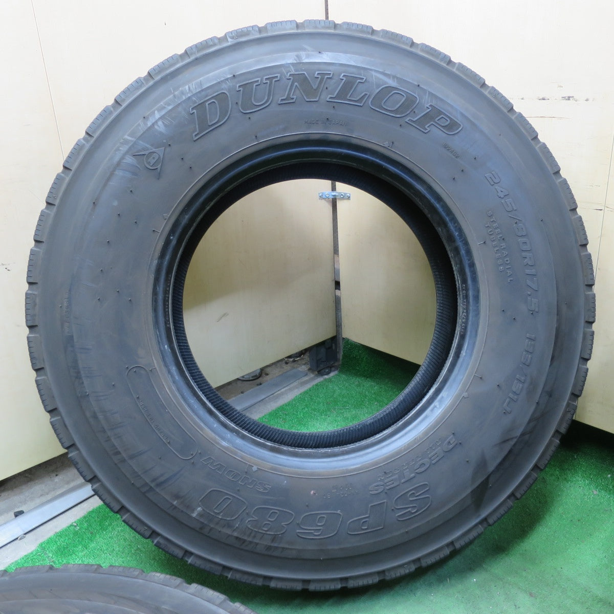バリ溝!21年!9分!6本★トラック タイヤ 245/80R17.5 133/131J ダンロップ デクテス SP680 ミックス オールシーズン DECTES 17.5インチ★5041607イノタ