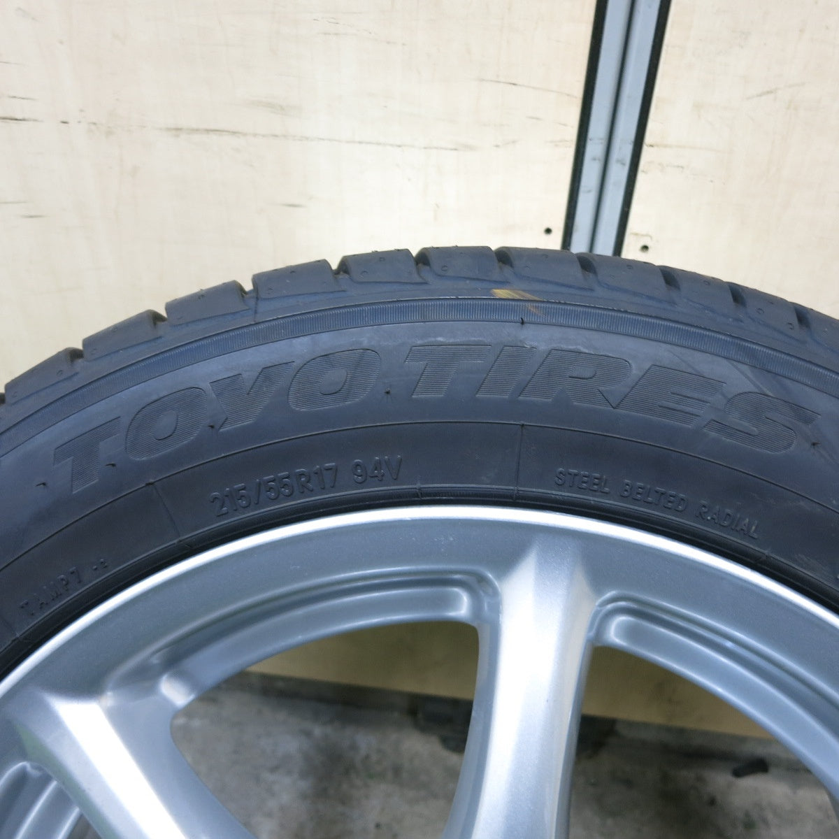 未使用!25年!1本★トヨタ 50系 エスティマ 純正 215/55R17 トーヨー トランパス MP7 17インチ PCD114.3/5H★5091003ナノ