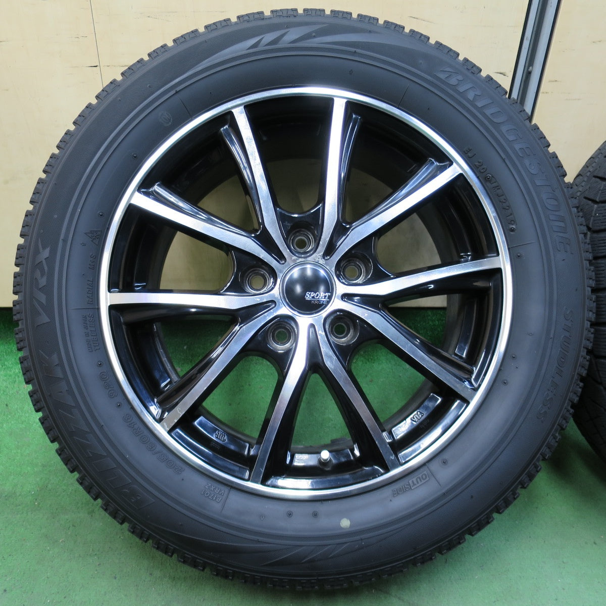 4本価格★スタッドレス 205/60R16 ブリヂストン ブリザック VRX SPORT KRONE 16インチ スポルト クローネ PCD114.3/5H★5041003イス
