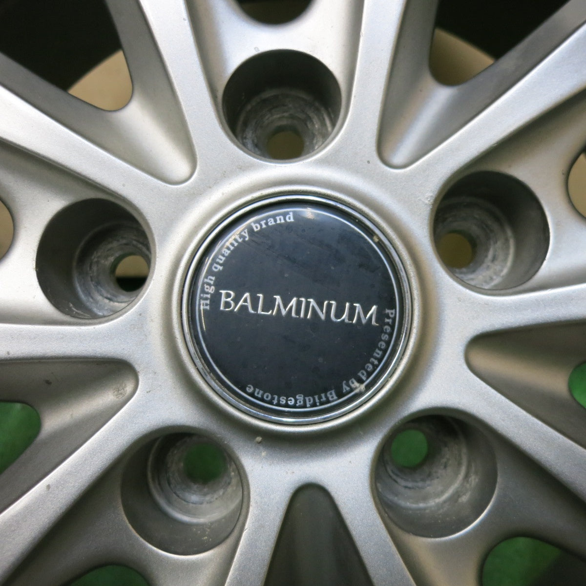 4本価格★BALMINUM バルミナ 16インチ ホイール 16×6.5J PCD114.3/5H★5042513SYホ