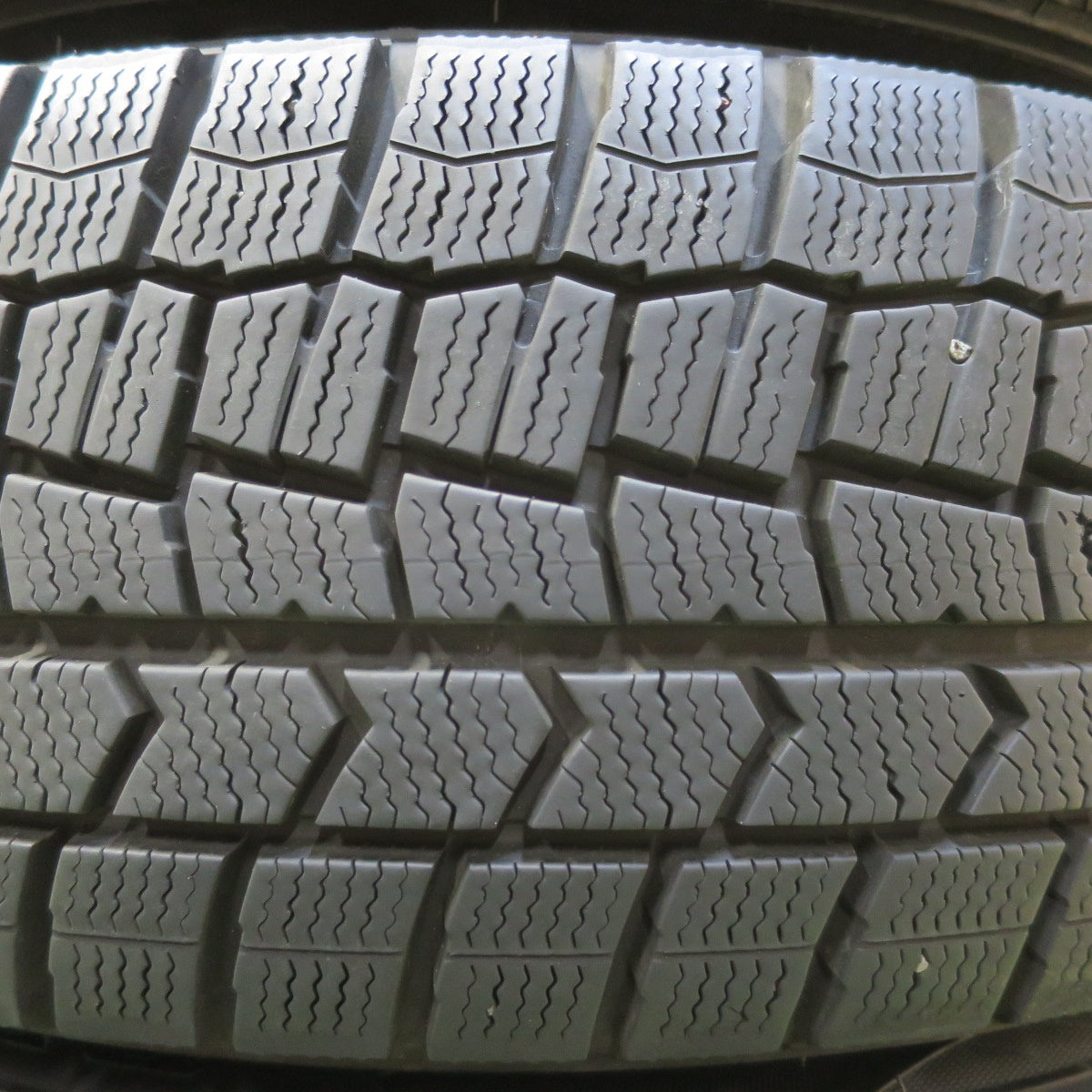 バリ溝!22年!キレイ!9.5分★スタッドレス 185/65R15 ダンロップ ウインターマックス WM02 ZACK JP-205 MONZA ザック 15インチ PCD114.3/5H★5093012イス