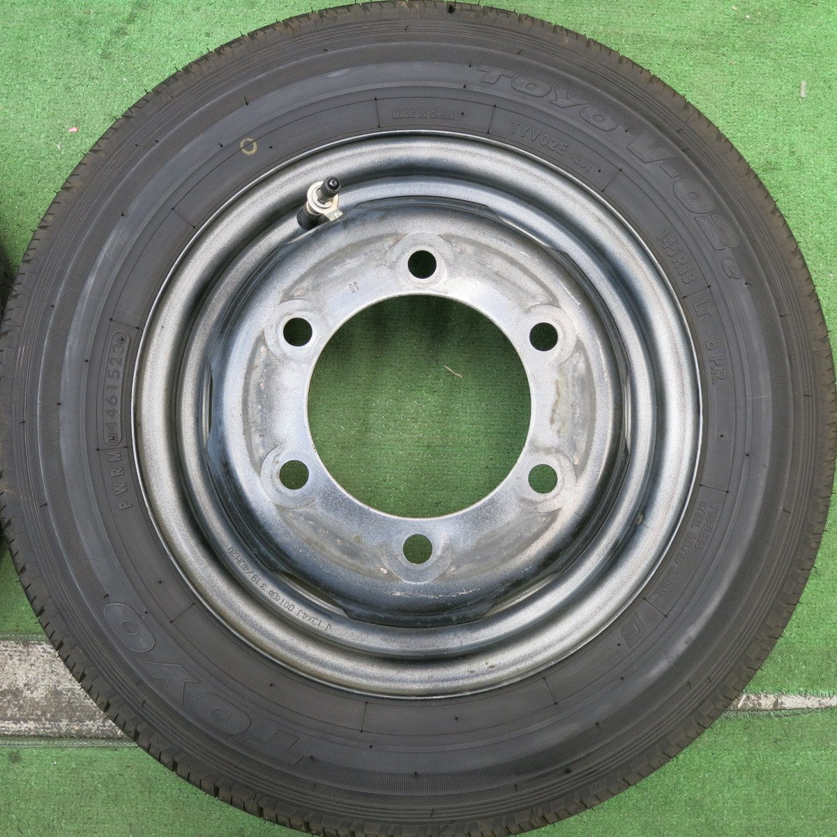 4本価格!23年★トラック タイヤ 145R13 8PR トーヨー V-02e スチール ホイール 13インチ PCD170/6H★5082407HAノ