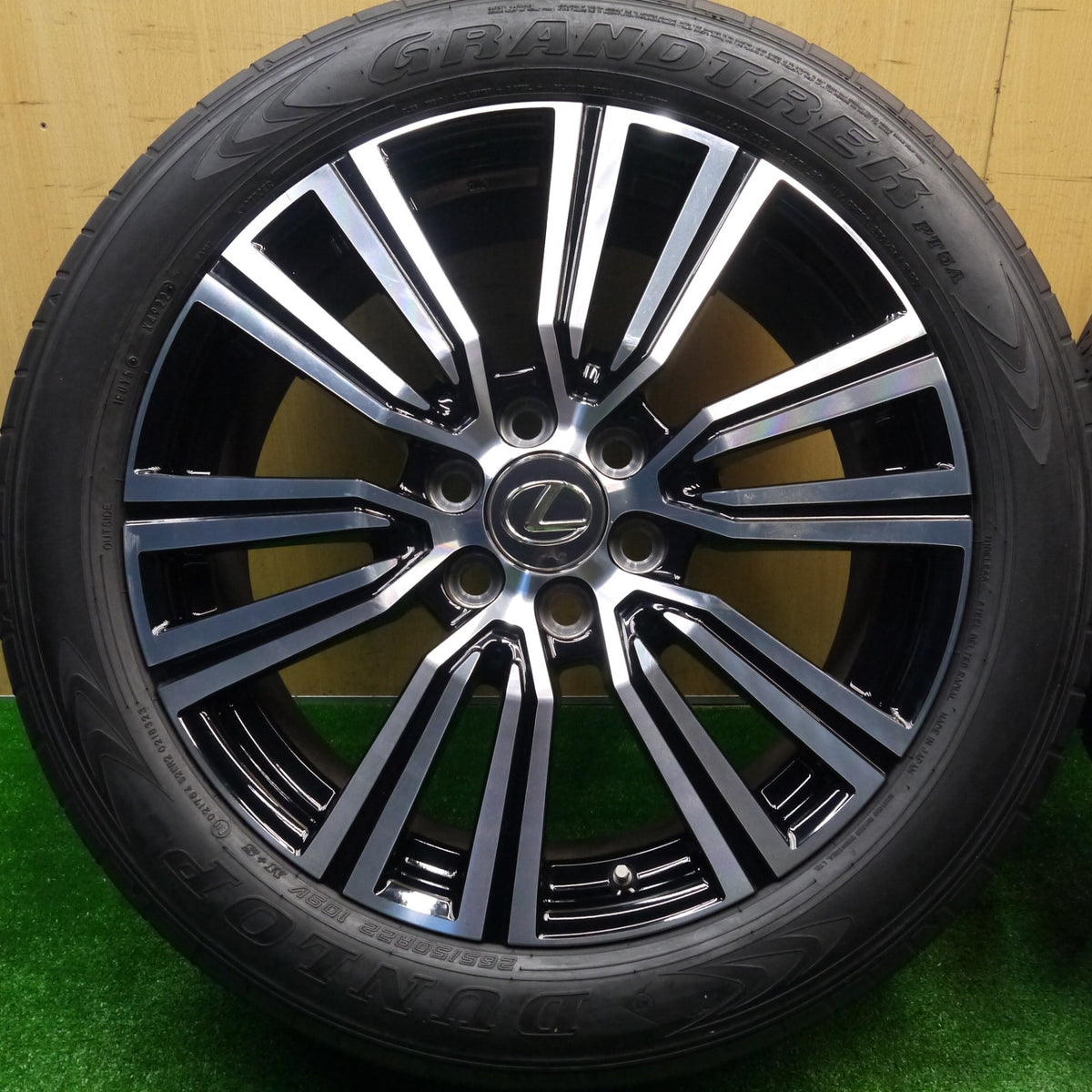 バリ溝!22年!キレイ!9.5分★レクサス LX 純正 RAYS 265/50R22 ダンロップ グラントレック PT5A 22インチ レイズ PCD139.7/6H★5102103Hノ