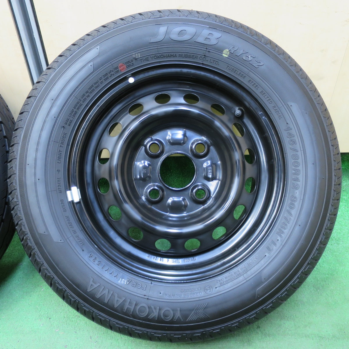 新車外し!24年★ダイハツ ハイゼット 純正 スチール 145/80R12 80/78N ヨコハマ JOB RY52 RY52B 12インチ PCD100/4H★5071106イノ