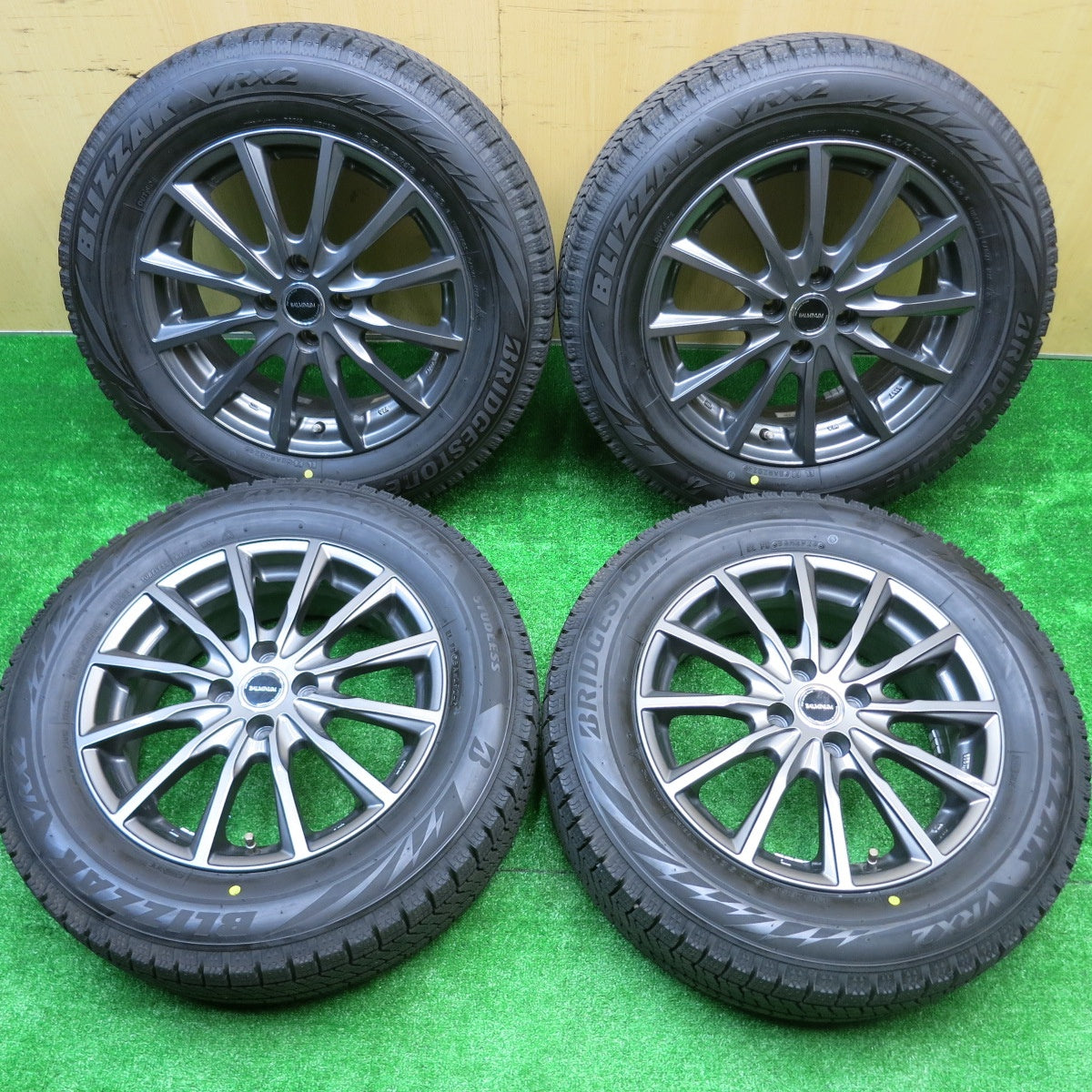 バリ溝！24年！キレイ！9.5分☆スタッドレス 195/65R16