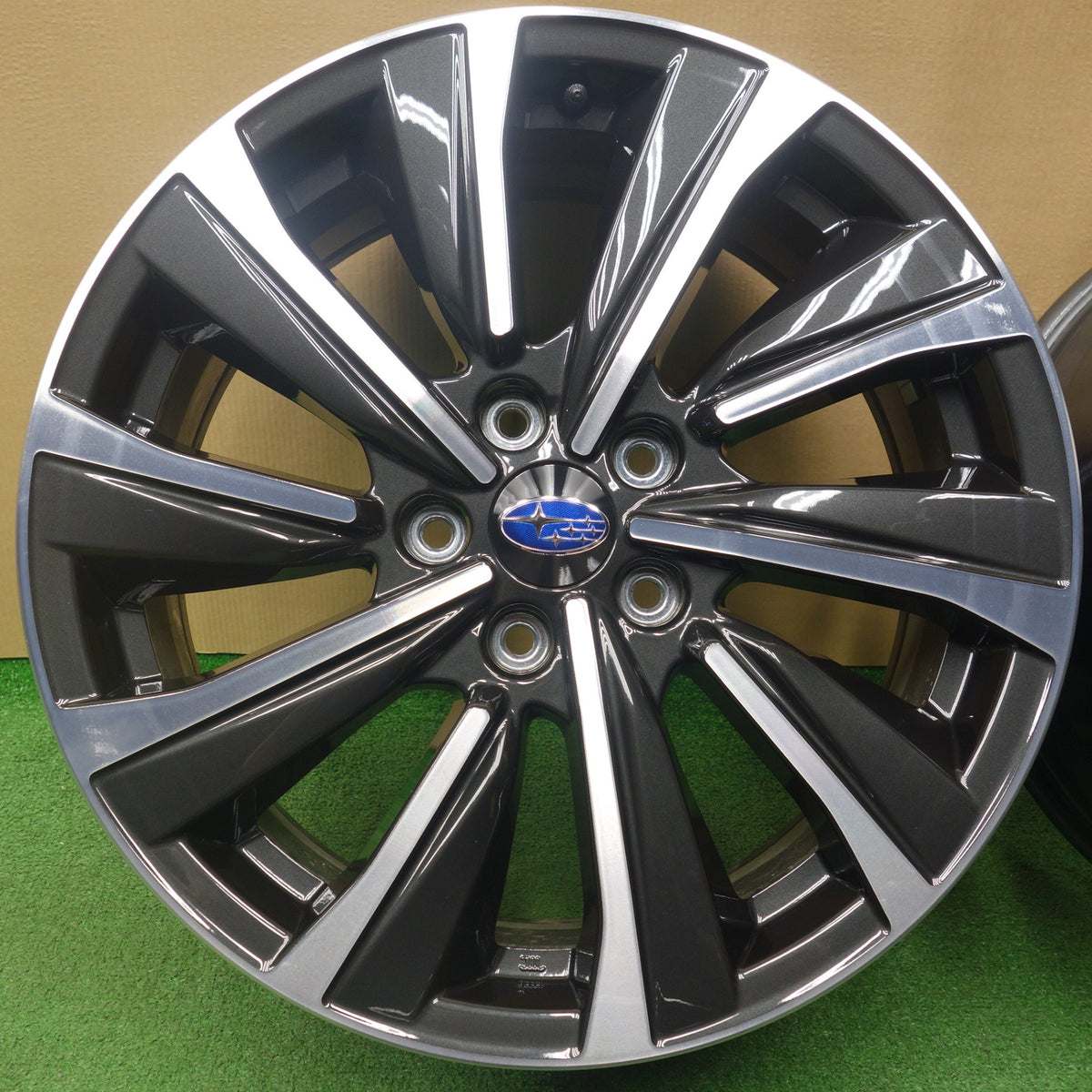 新車外し★スバル VN5 レヴォーグ STI スポーツ 純正 ホイール 18インチ 18×7.5J PCD114.3/5H★6032102KTホ
