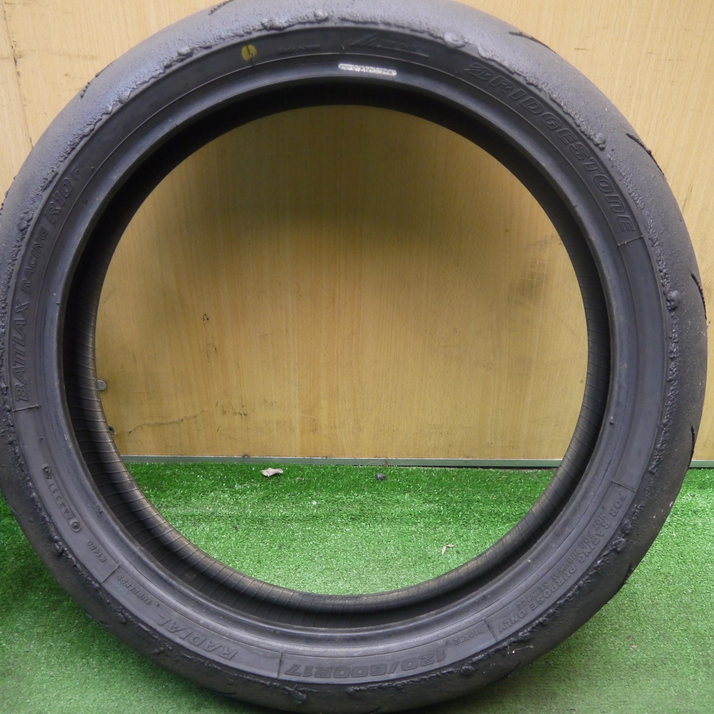 前後セット!2本★バイク タイヤ 120/600R17 180/640R17 ブリヂストン バトラックス レーシング R10R レース 17インチ CBR600RR 等★5092212Hノタ