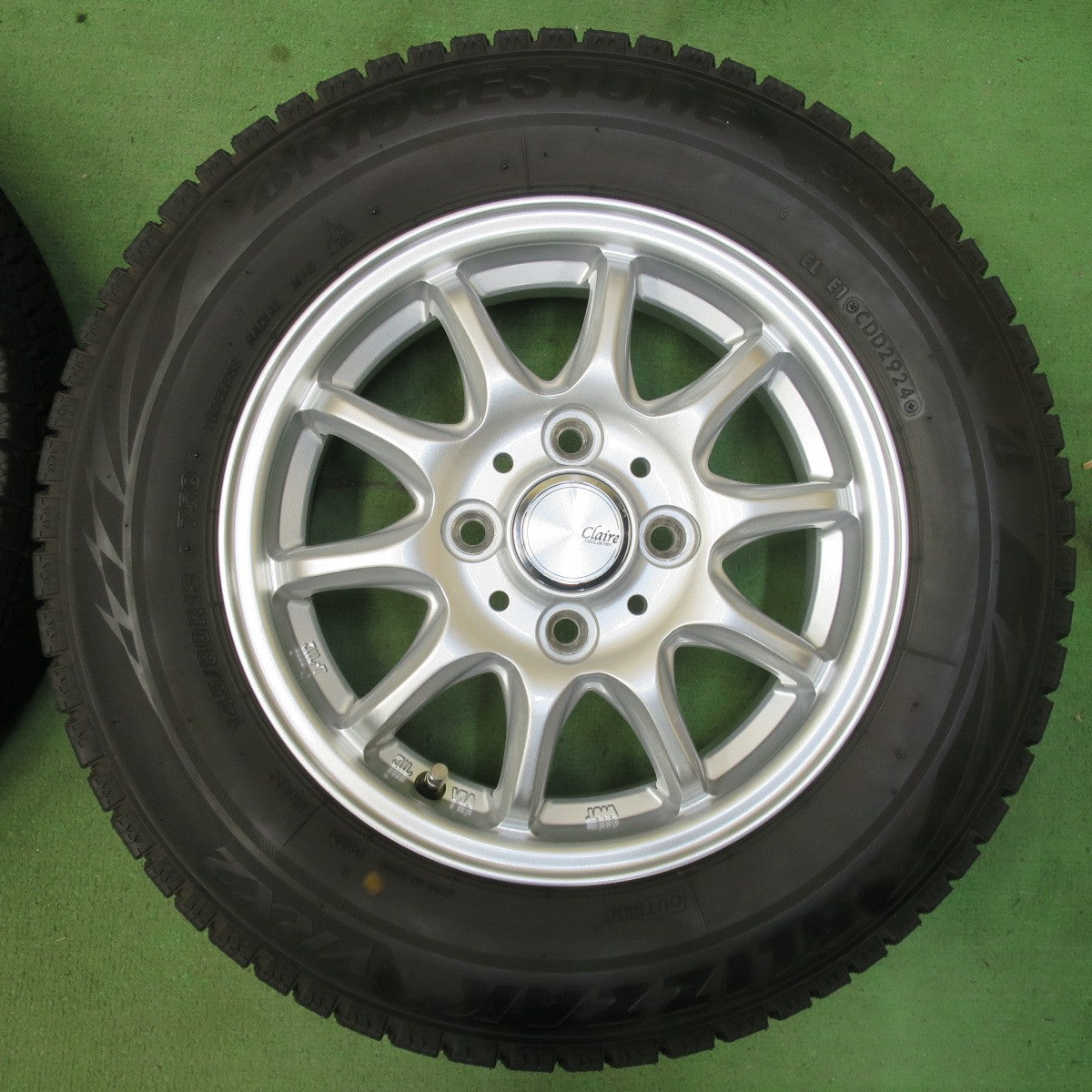 バリ溝!24年!キレイ!ほぼ10分★スタッドレス 145/80R13 ブリヂストン ブリザック VRX2 Claire クレール 13インチ PCD100/4H★5053104イス