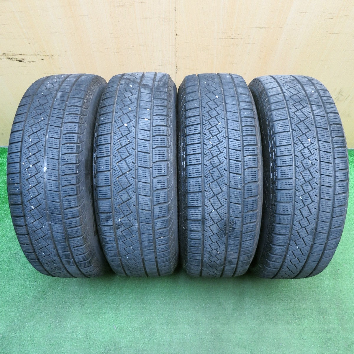 4本価格!22年★スタッドレス 195/65R15 ピレリ アイスゼロ アシンメトリコ JOKER ジョーカー 15インチ PCD100 114.3/5H マルチ★5042202NJス