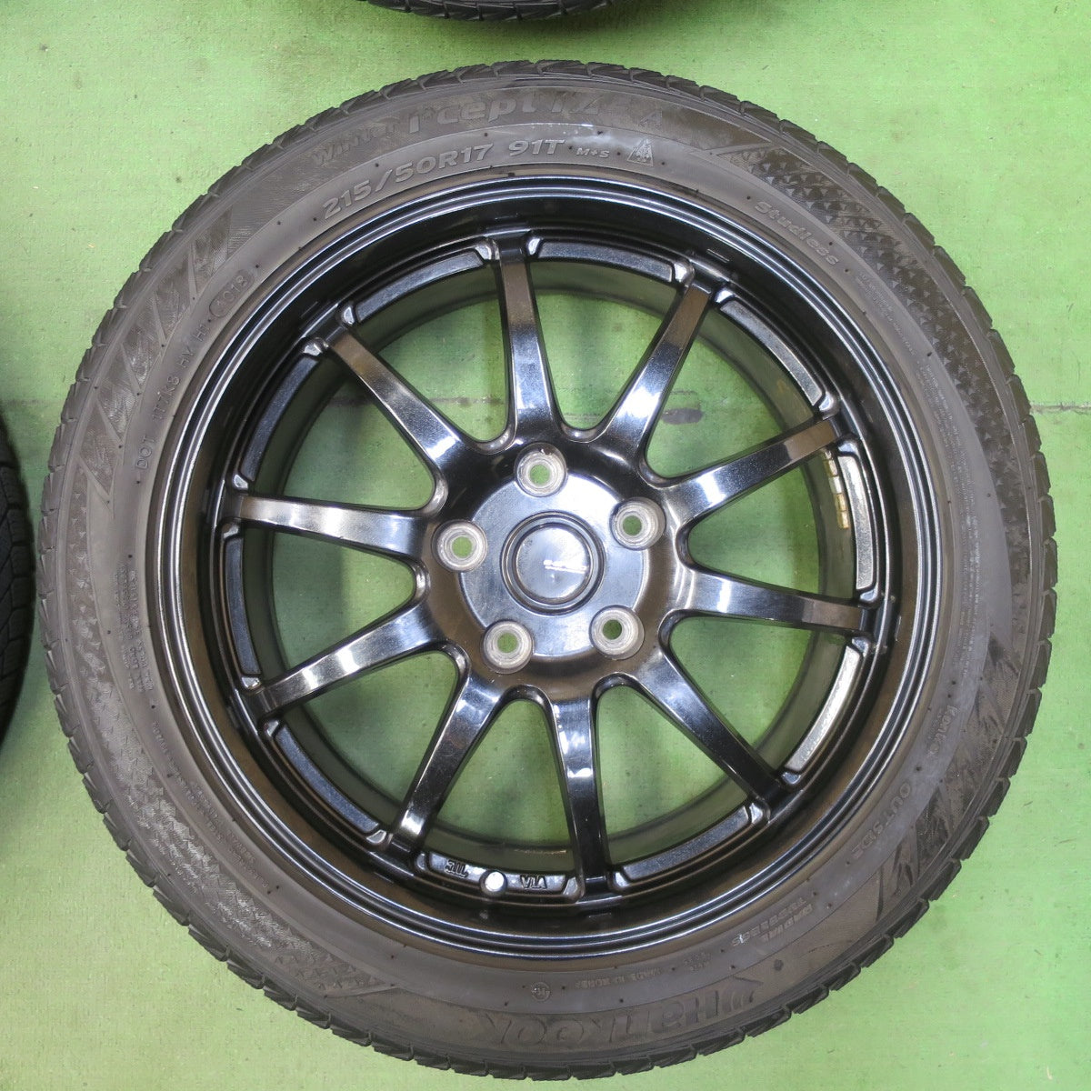 キレイ★スタッドレス 215/50R17 ハンコック ウインター アイセプト IZ2A G-SPEED Gスピード 17インチ PCD114.3/5H★5081301TTス
