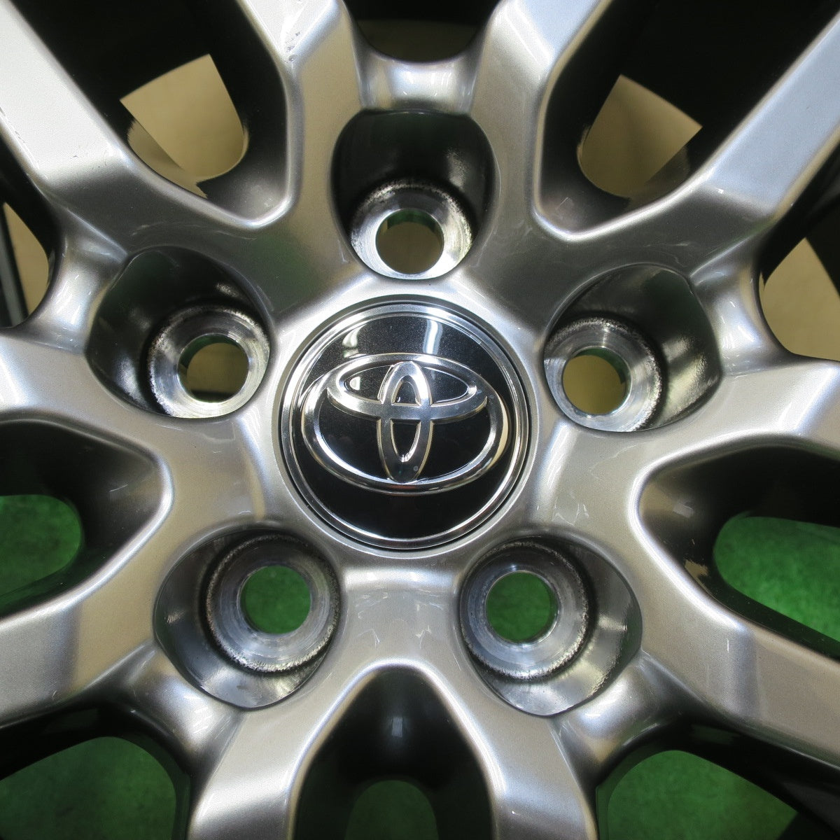 新車外し★トヨタ RAV4 G Z パッケージ 純正 ホイール 19インチ 19×7.5J PCD114.3/5H★5070907イホ