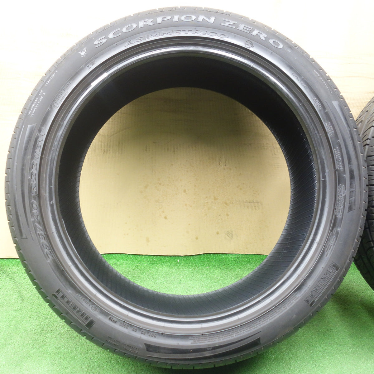 バリ溝!9.5分★295/40R22 ピレリ スコーピオン ゼロ アシンメトリコ SCORPION ZERO タイヤ 22インチ ベンツ Gクラス 等★6020402KTノタ