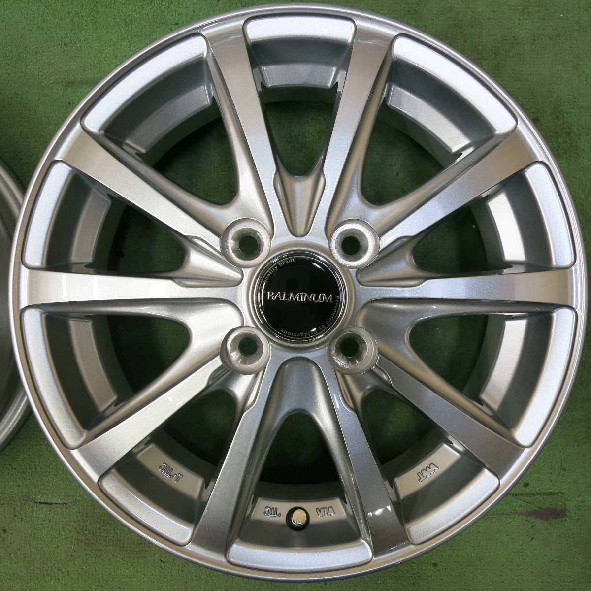 未使用★BALMINUM LS10 バルミナ 14インチ ホイール 14×4.5J PCD100/4H★5061906SYホ