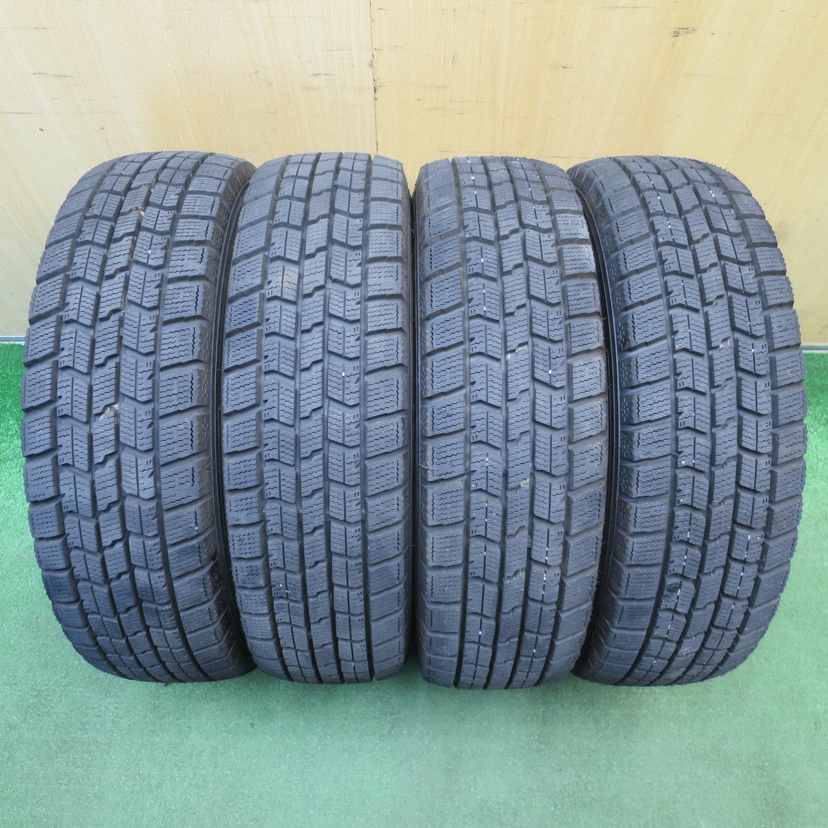 ほぼ未使用!25年!キレイ★スタッドレス 155/65R13 グッドイヤー アイスナビ7 EMBELY 社外 アルミ 13インチ PCD100/4H★6032904NJス