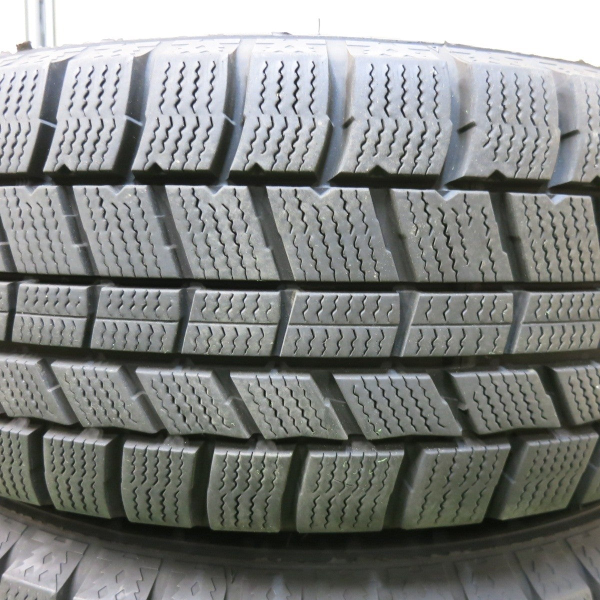 バリ溝!22年!9.5分★プリウス 等 195/65R15 スタッドレス オートバックス ノーストレック N5 JOKER ジョーカー 15インチ PCD100/5H★5010811SYス