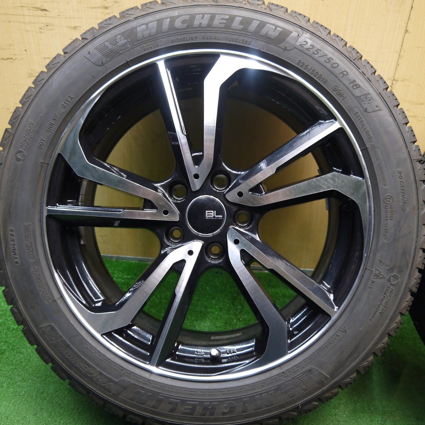 バリ溝!22年!9.5分★スタッドレス 225/50R18 ミシュラン X-ICE SNOW BRANDLE-LINE ブランドルライン 18インチ PCD114.3/5H★5061009Hス