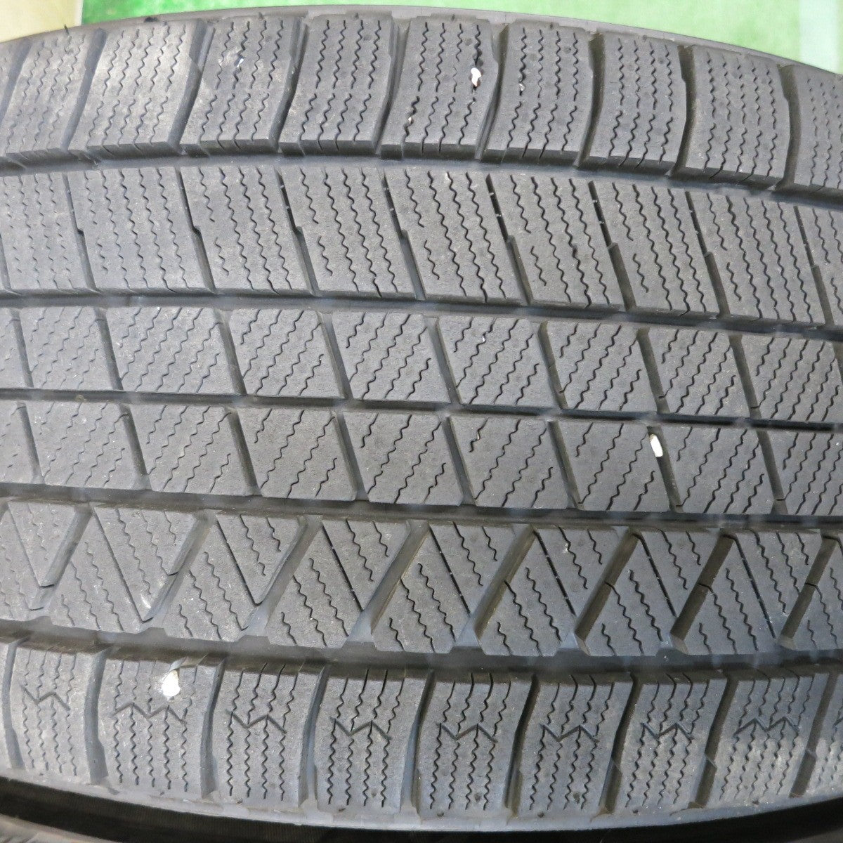 バリ溝!23年!キレイ!9.5分◎スタッドレス 225/55R19 ブリヂストン ブリザック VRX3 Lefinada レフィナーダ 19インチ PCD114.3/5H◎6101502HAス