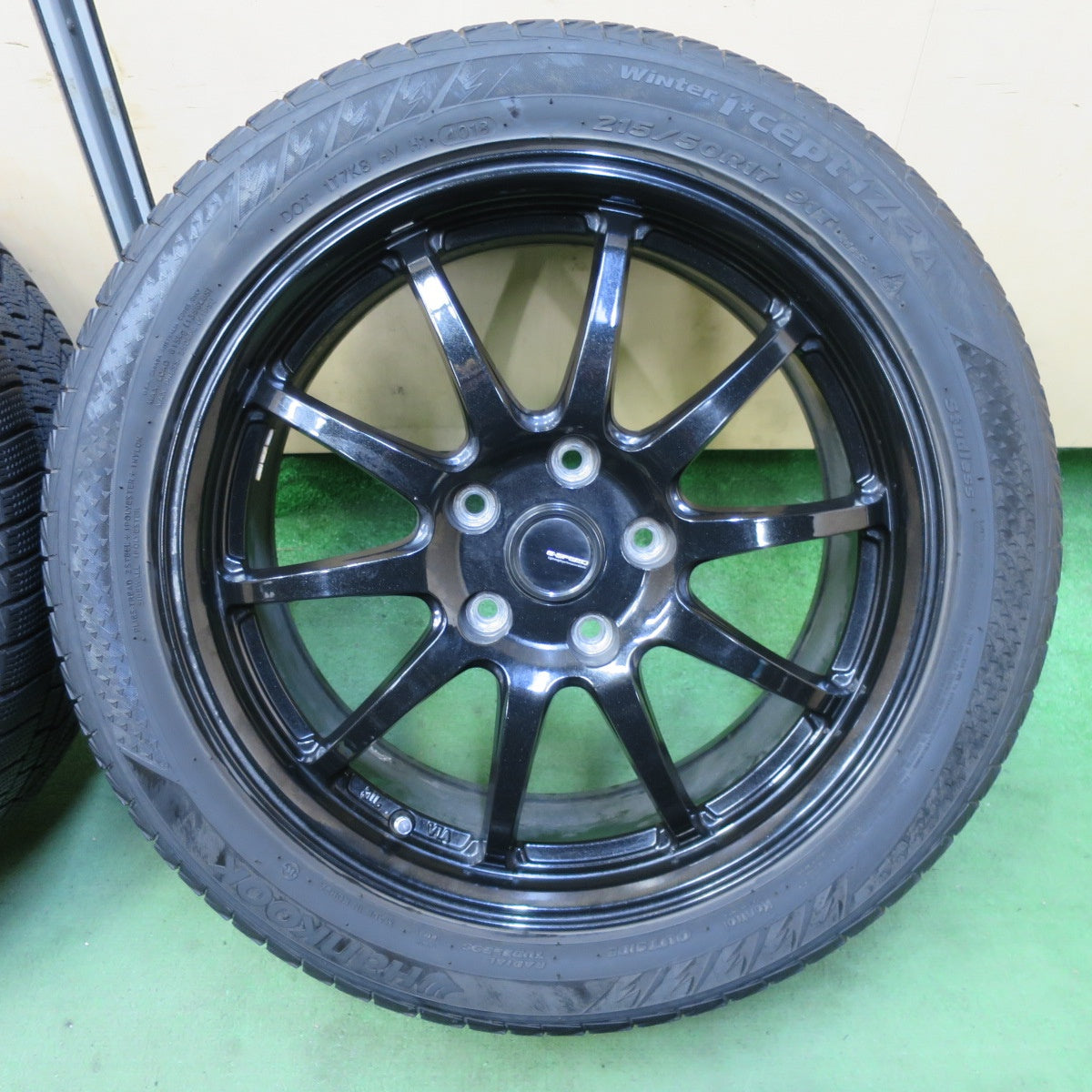 キレイ★スタッドレス 215/50R17 ハンコック ウインター アイセプト IZ2A G-SPEED Gスピード 17インチ PCD114.3/5H★5081301TTス