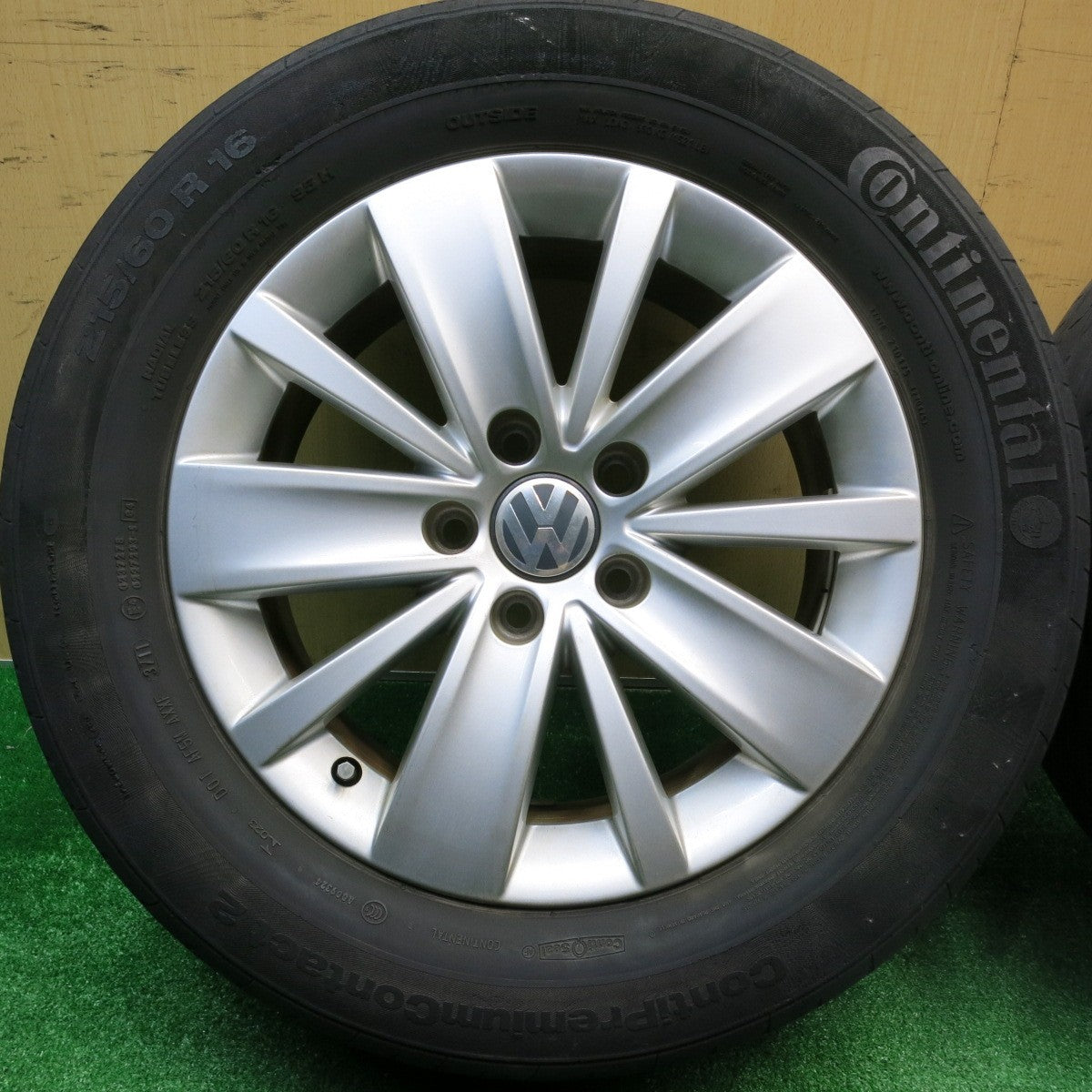 4本価格★ワーゲン 7N シャラン 純正 215/60R16 コンチネンタル コンチプレミアム コンタクト2 16インチ PCD112/5H★5103008HAノ