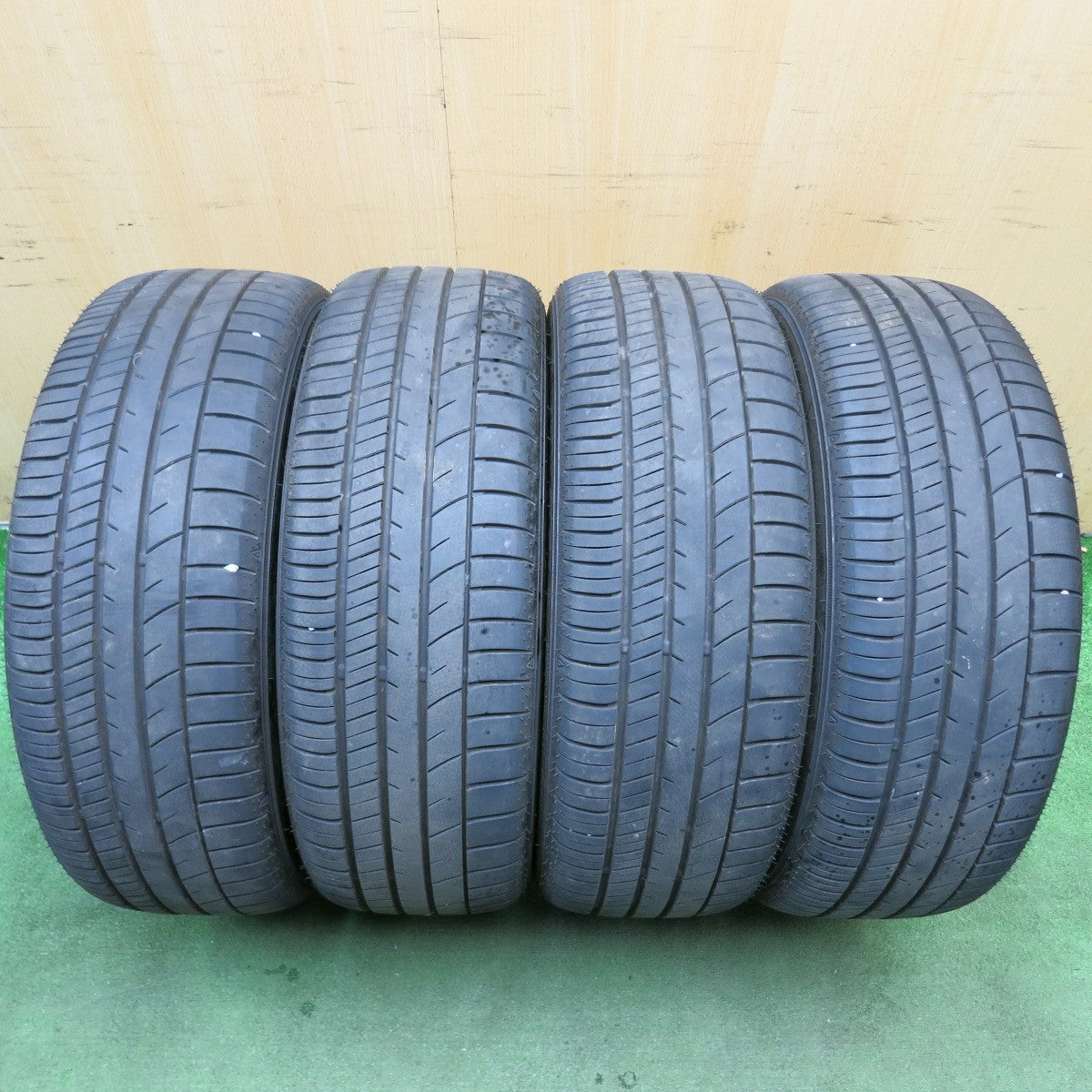 バリ溝!25年!9.5分◎215/45R18 グッドイヤー EfficientGrip RVF02 Precious HM-1 プレシャス 18インチ PCD114.3/5H◎6062408HAノ