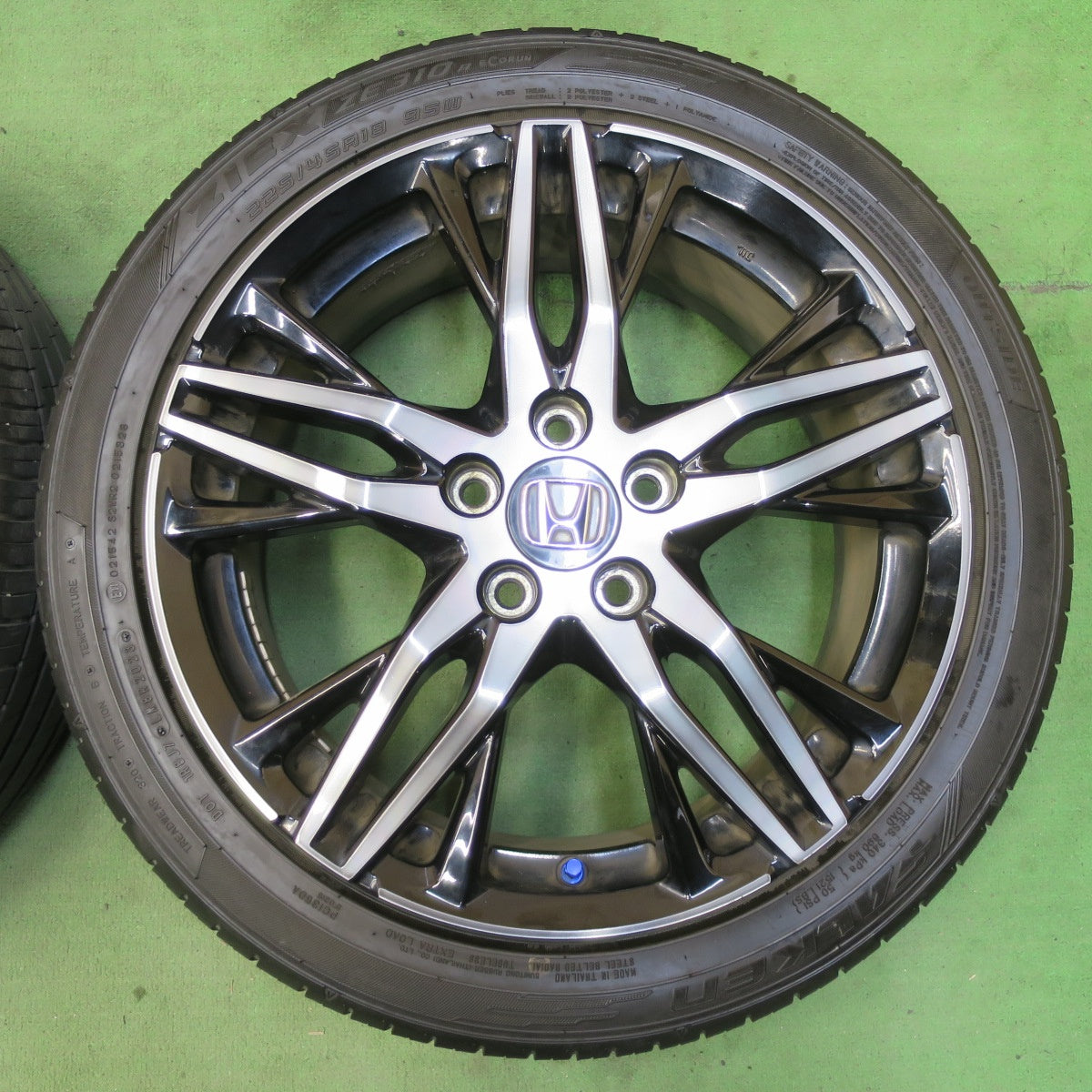 バリ溝!23年!9.5分★ホンダ オデッセイ 後期 RC1 RC2 アブソルート 純正 225/45R18 ファルケン ジークス ZE310R ECORUN 18インチ PCD114.3/5H★5050403IMノ