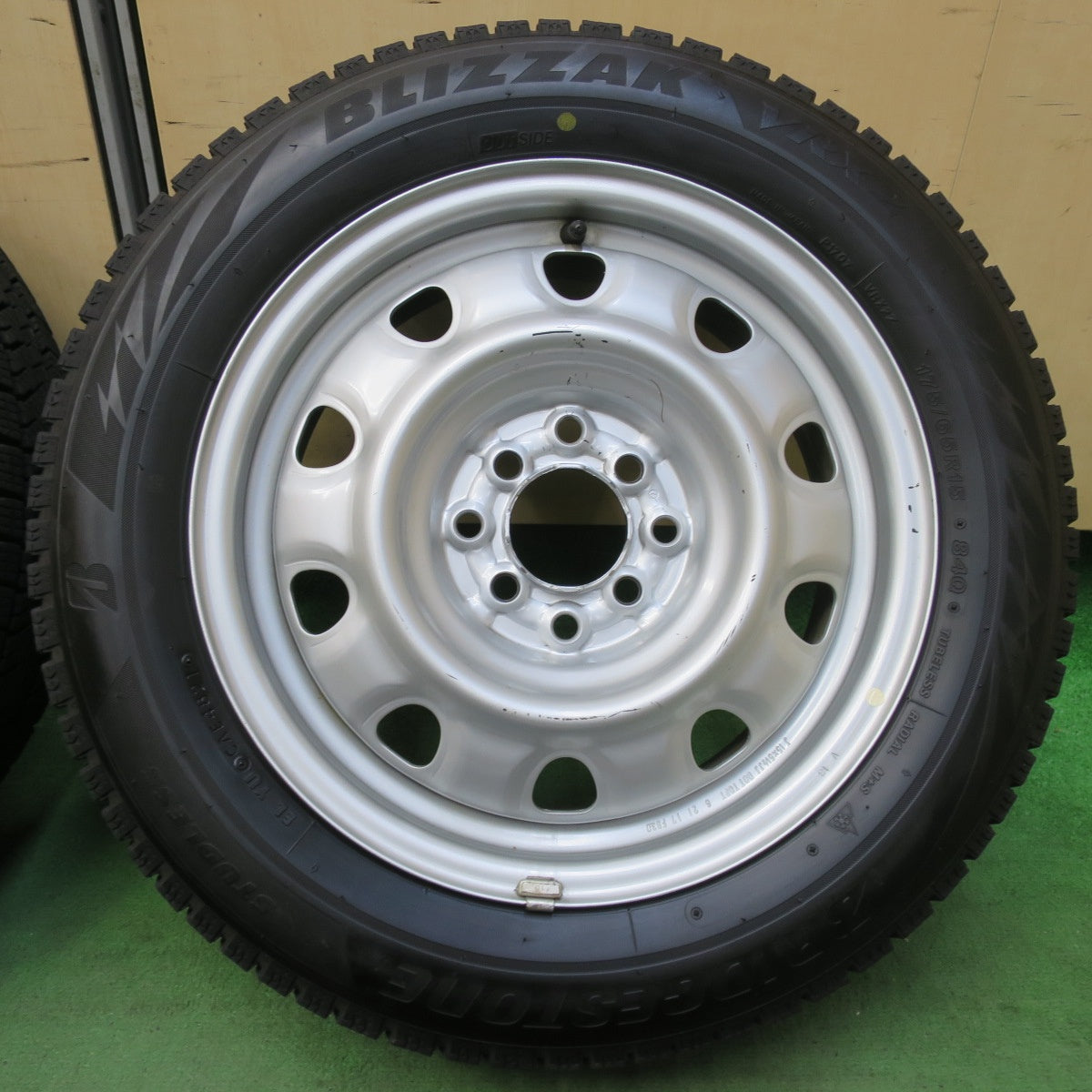 バリ溝!21年!キレイ!9分★スタッドレス 175/65R15 ブリヂストン ブリザック VRX2 TOPY スチール ホイール 15インチ PCD100 114.3/4H マルチ★5103005イス
