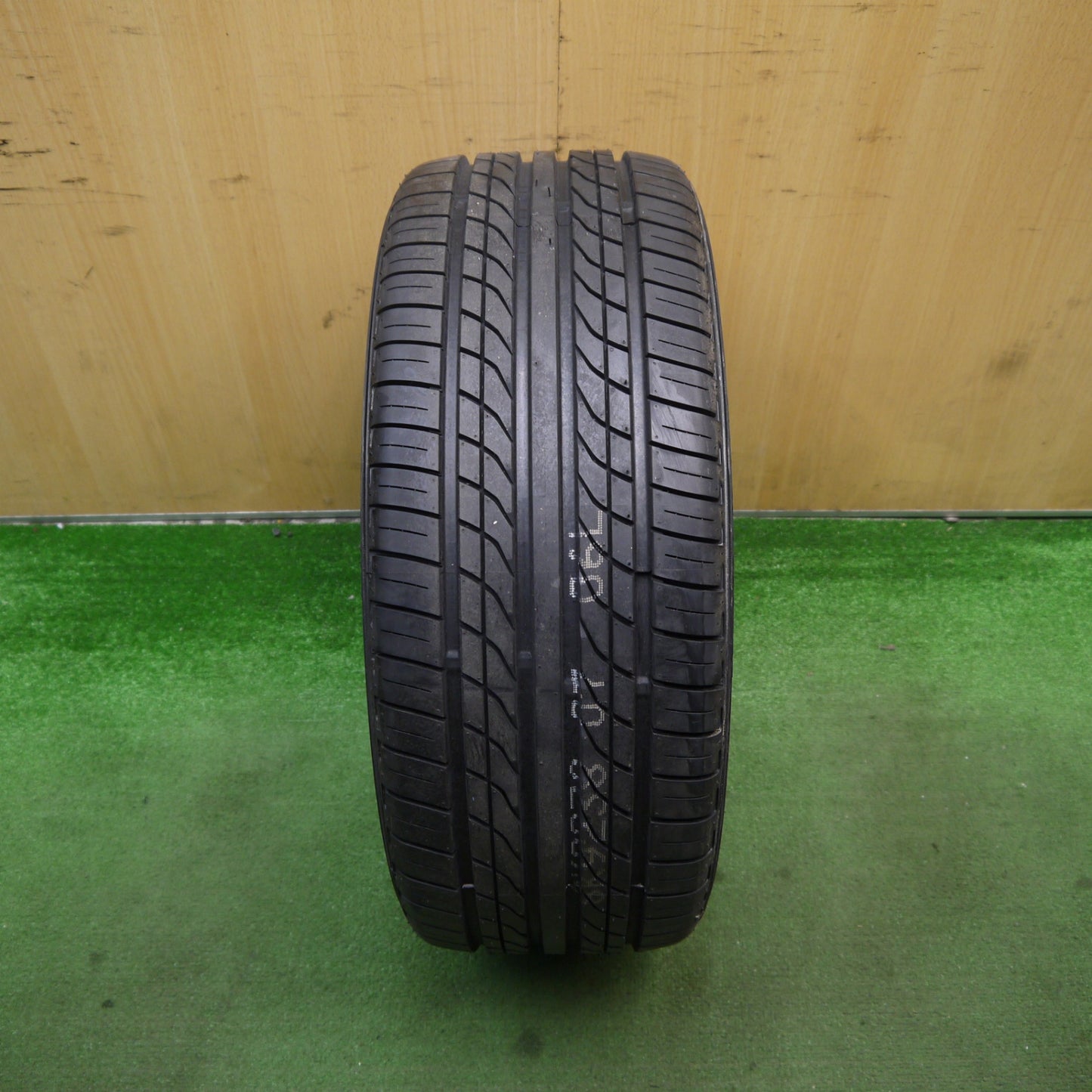 タイヤほぼ未使用!1本★225/40R18 WALD DUCHATELET2 ヨコハマ DNA エコス ES300 ヴァルド 18インチ PCD114.3/5H★5052706Hノ