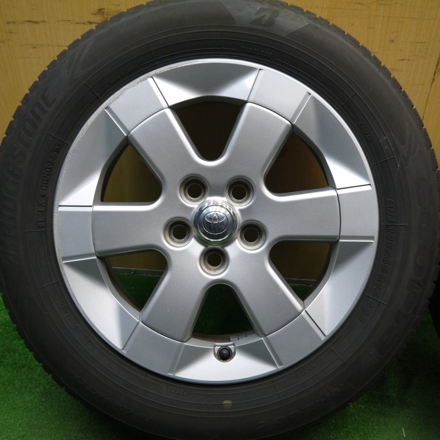 バリ溝!23年!9分★トヨタ 20系 プリウス 純正 185/65R15 ブリヂストン エコピア NH200C 15インチ PCD100/5H★5042812Hノ