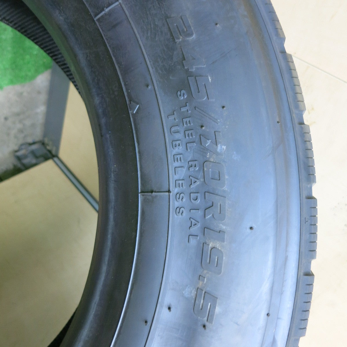 未使用!25年!1本★トラック タイヤ 245/70R19.5 136/134J ダンロップ エナセーブ SP638L DECTES デクテス オールシーズン 19.5インチ★5052401ナスタ