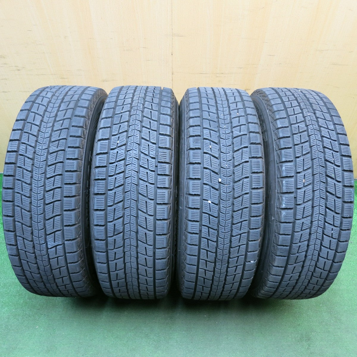 センサー付!バリ溝!キレイ!9分★レクサス NX バージョンL 純正 225/60R18 スタッドレス ダンロップ ウインターマックス SJ8 18インチ PCD114.3/5H★6031504HAス