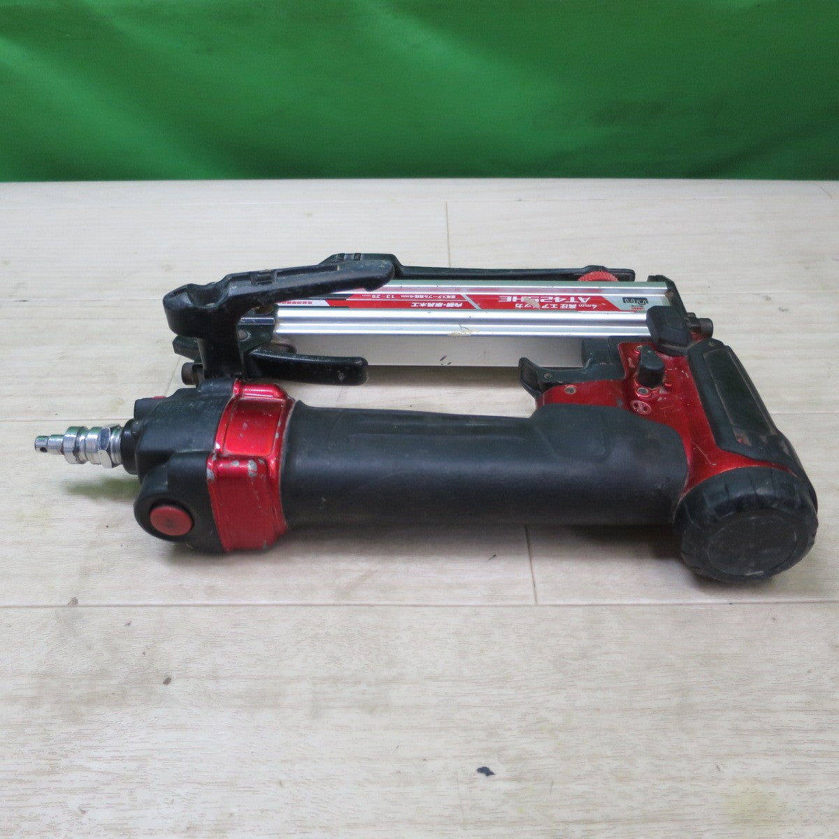 ☆マキタ 4mm 高圧 エア タッカ AT425HE タッカー エアー ツール 工具 makita☆