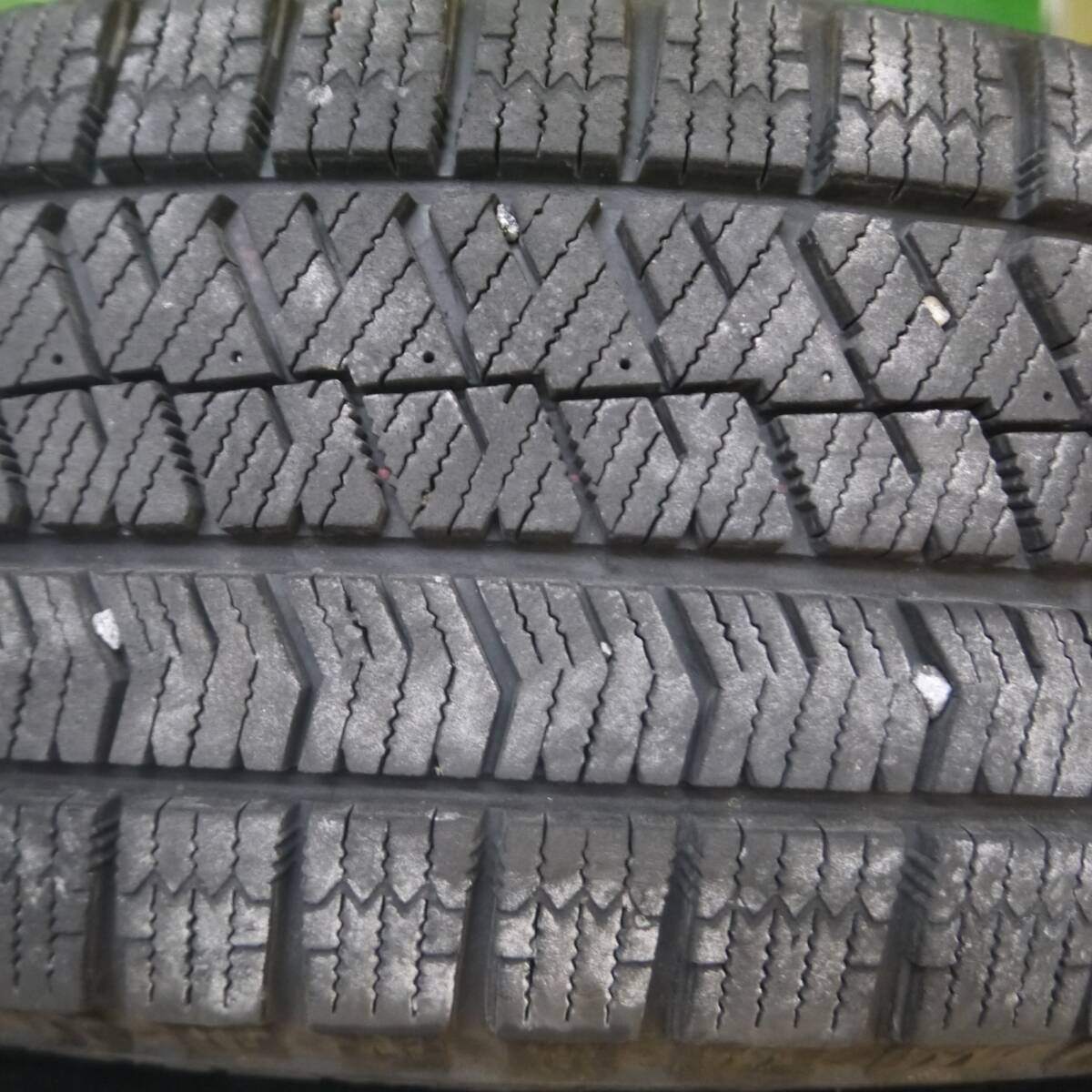 バリ溝!21年!キレイ!8.5分★スタッドレス 175/65R15 ブリヂストン ブリザック VRX2 ravrion RM01 ラブリオン 15インチ PCD100/4H★5020412Hス