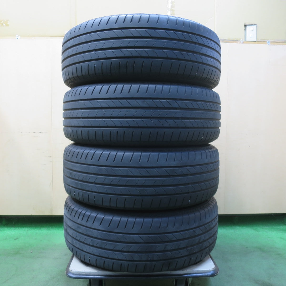 キレイ!21年★トヨタ 50系 RAV4 純正 225/65R17 ブリヂストン アレンザ 001 17インチ PCD114.3/5H★5112404イノ