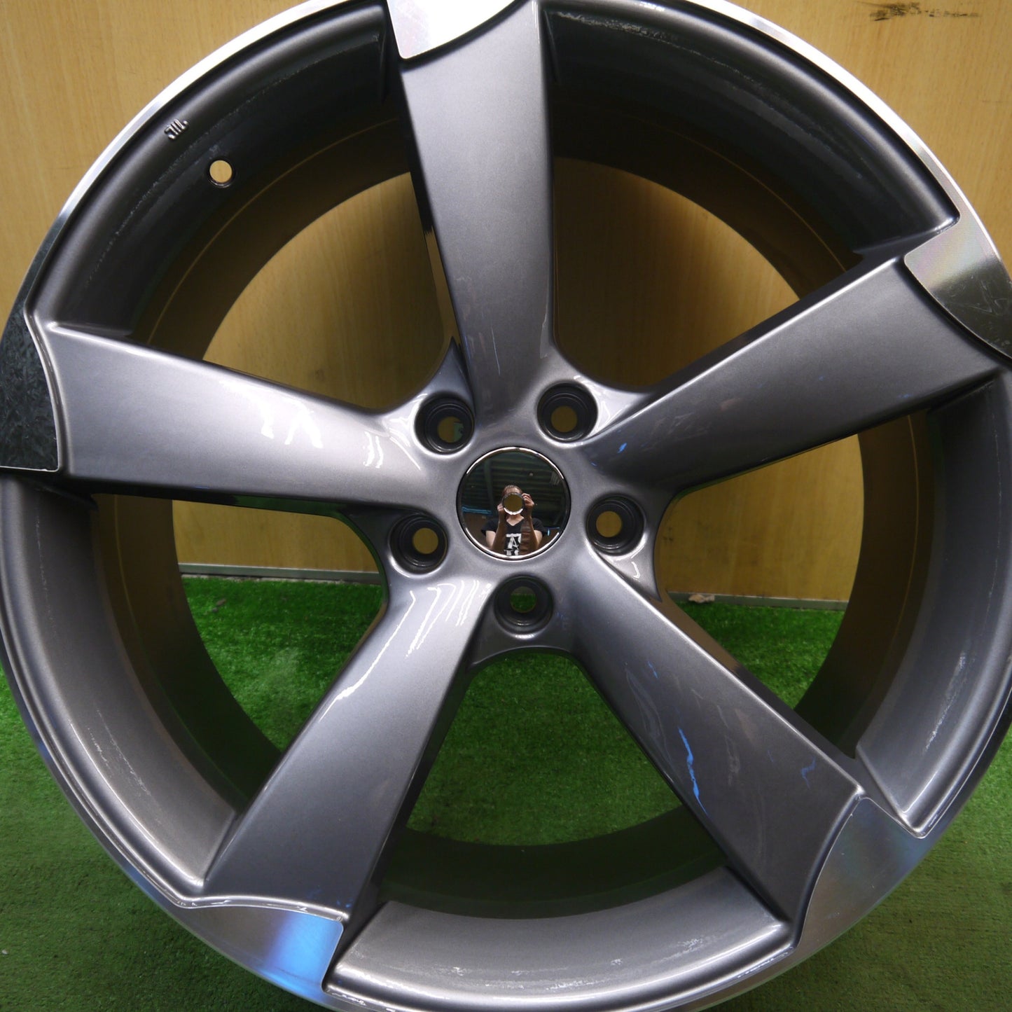 未使用!1本★PDW アウディ RS タイプ 30062090-32 社外 アルミ ホイール 20インチ 20×9.0J PCD112/5H★5082502Hホ