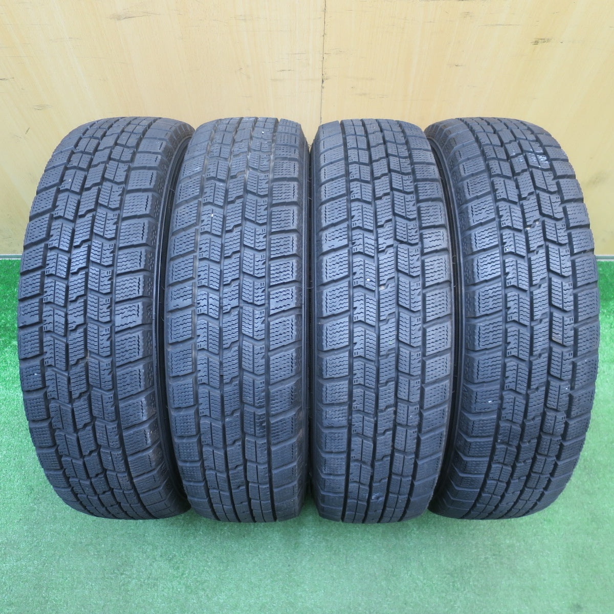 バリ溝!21年!キレイ!9.5分以上★スタッドレス 155/65R14 グッドイヤー アイスナビ7 ravrion RS01 ラブリオン 14インチ PCD100/4H★5120408NJス