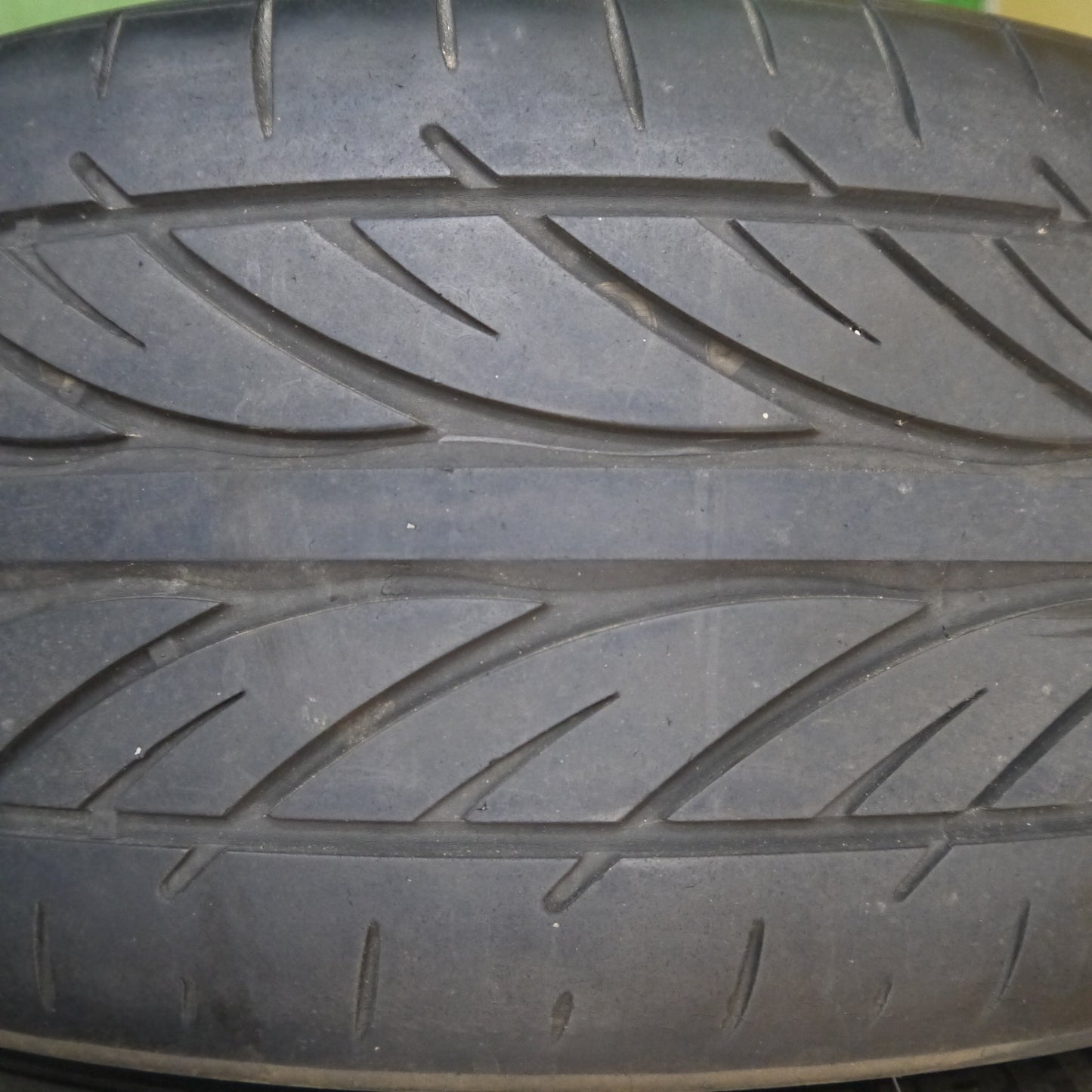 4本価格★ハイエース 等 ESSEX CRS BENC-DSR 225/40R19 ハンコック ベンタス V12 evo エセックス PCD139.7/6H★5072504Hノ